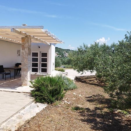 Peaceful Home Olea Oblica Primosten Exterior photo