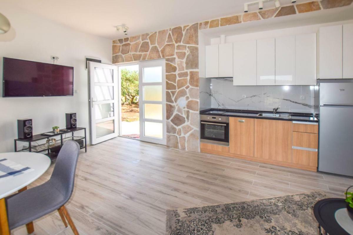 Peaceful Home Olea Oblica Primosten Exterior photo